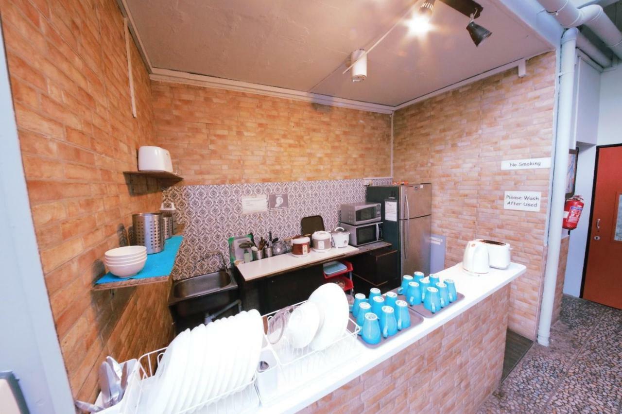 Nhà trọ Moni Gallery Singapore